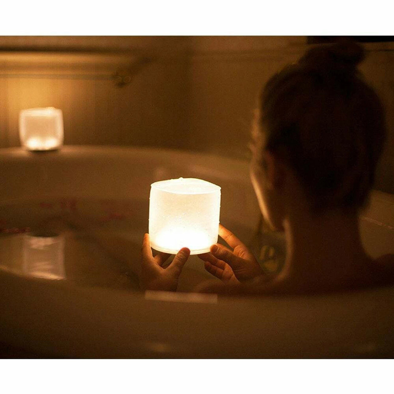 MPOWERD Luci Lux Inflatable Solar Light - Image 5