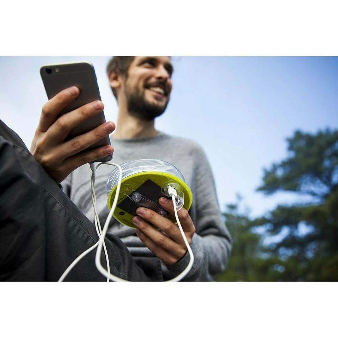 MPOWERD Luci Pro Outdoor 2.0 Inflatable Solar Light & Mobile Charger - Image 5