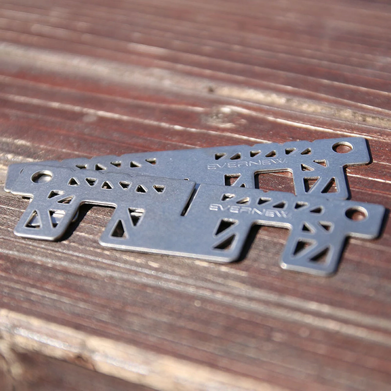 EBY253 Titanium Cross Stand For Methylated Spirit Stove - Image 4